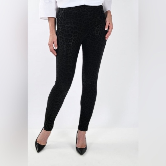 Women’s FRANK‎ LYMAN Leopard Print Velour Leggings Style size Large - Picture 2 of 12